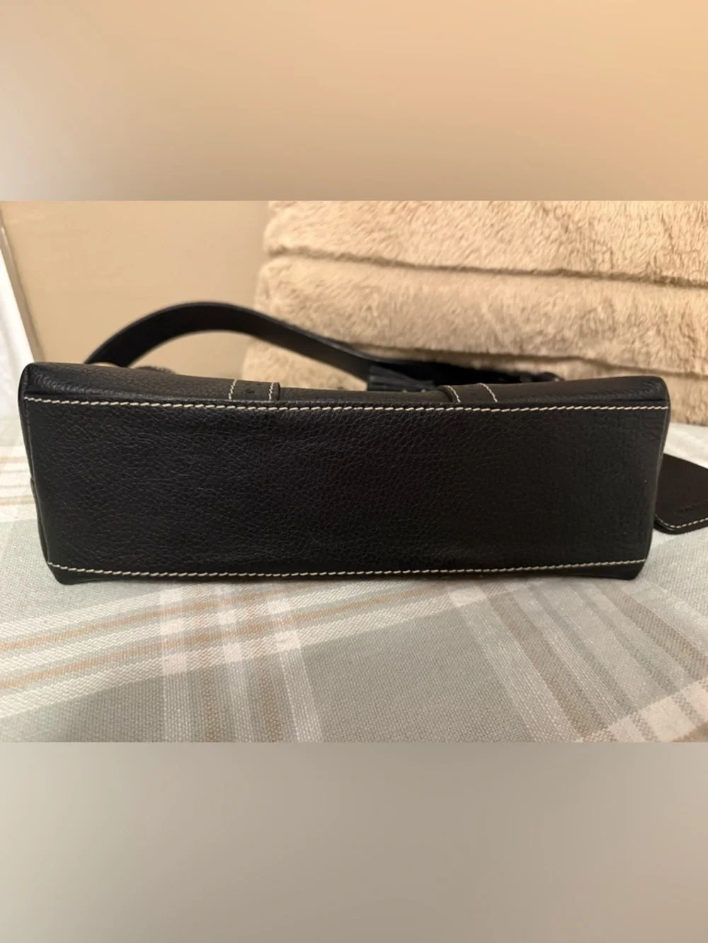 Dooney & Bourke Black Pebbled Leather Shoulder Bag - Picture 3 of 4